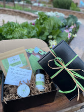 Load image into Gallery viewer, Classic Gift Box